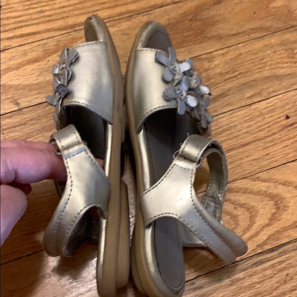 Jumping Jacks Sandals - Picture 5 of 6